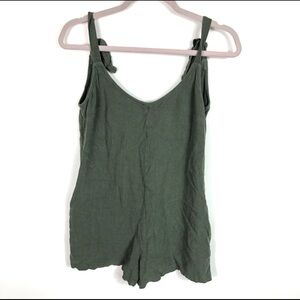 Slide show green romper‎ women’s size 6